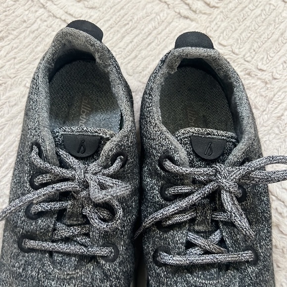 Allbirds Wool Runner size 9, natural grey with light grey sole - Picture 11 of 16